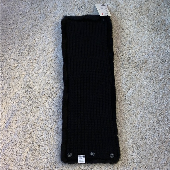 COPY - NWT - UNIQLO Faux Fur Scarf/Neck Wrap - Picture 2 of 7